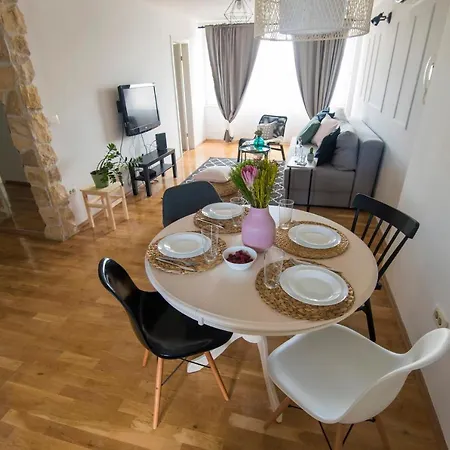 Lita Center Appartement *