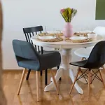 Lita Center Апартаменты