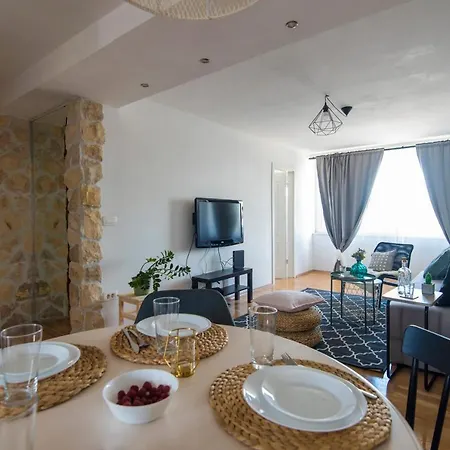 Lita Center Apartman