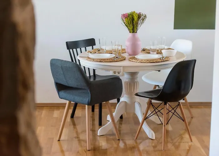 Lita Center Apartment